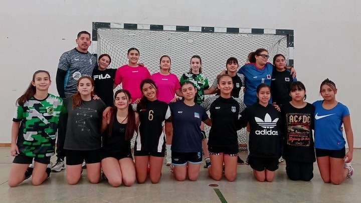Handball: Dady Gallardo llega a Comodoro Rivadavia para la Concentración Regional Futuro 2028