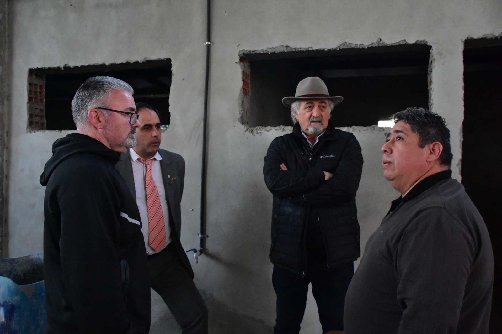 La nueva dirigencia de Ferro apuesta a terminar los vestuarios