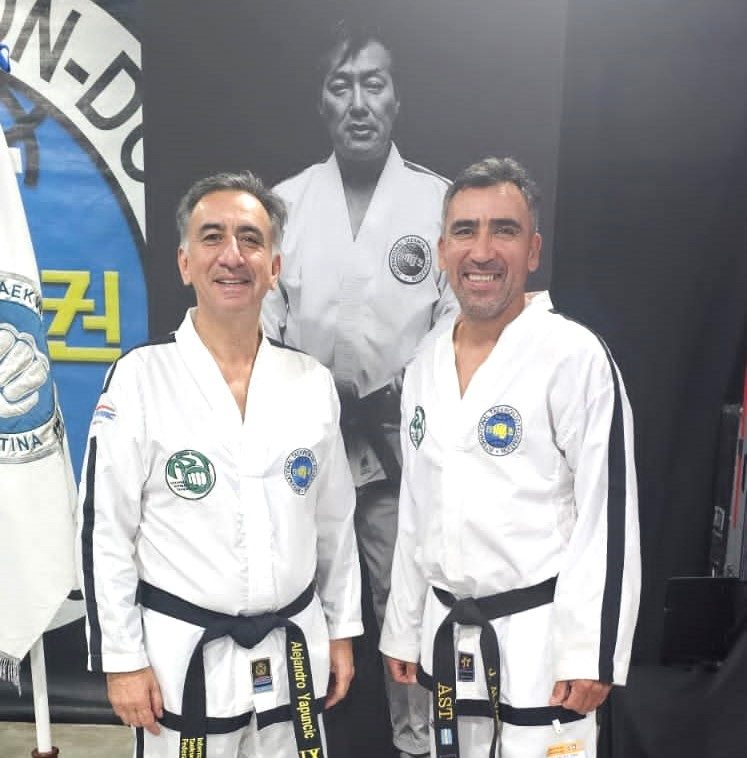El GM de taekwondo  Alejandro Yapuncic llega a Comodoro