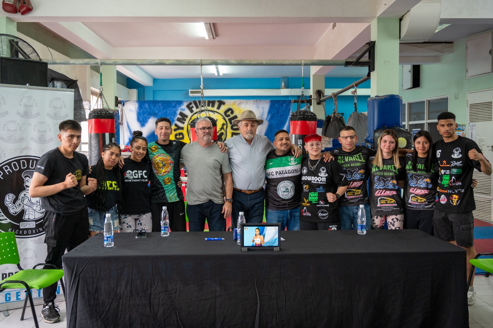 Se presentó el equipo de kick boxing que representará a la ciudad en Santiago de Chile