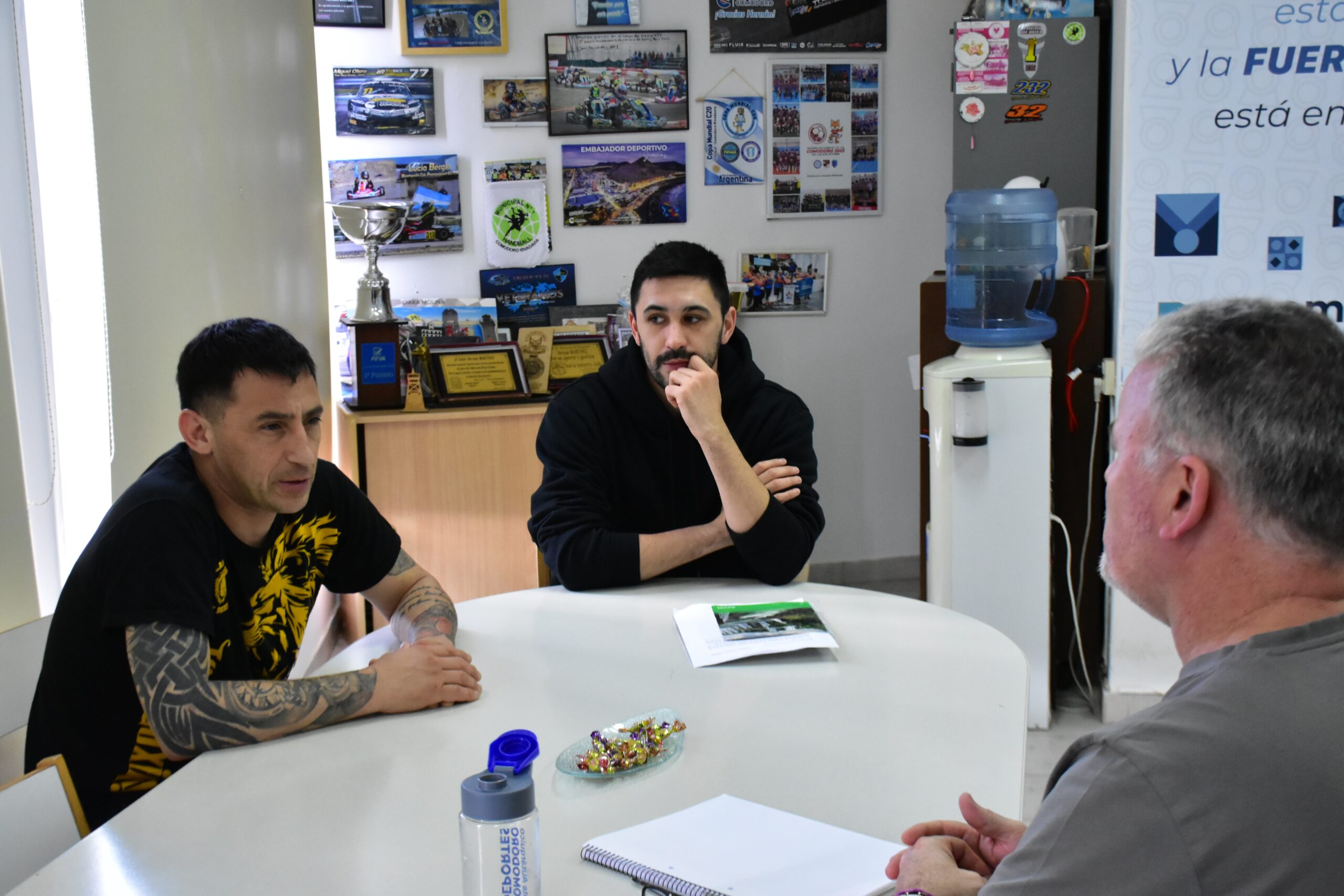 Lo mejor del kickboxing de Comodoro y Chile animarán la Guerra de Leones VI